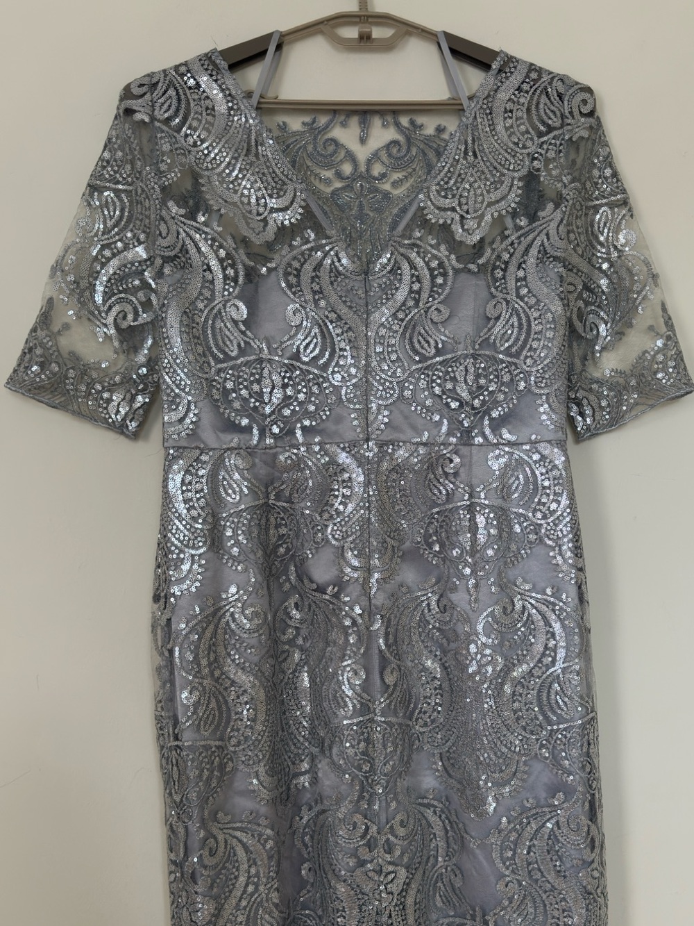 Tahari ASL Silver Lace Sequin Sheath Dress Sz 16 Formal Cocktail - Picture 5 of 9